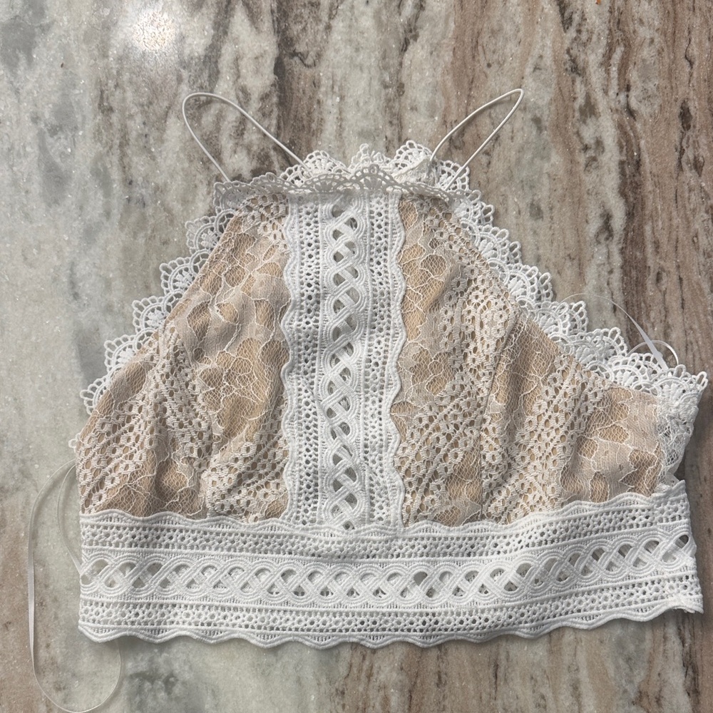 Miss Avenue Cream Lace Camisole